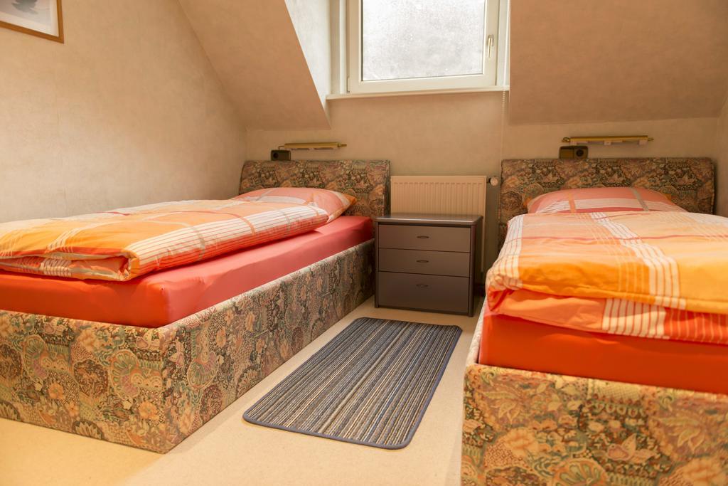 Ferienwohnung Burg Eltz Treis-Karden Værelse billede